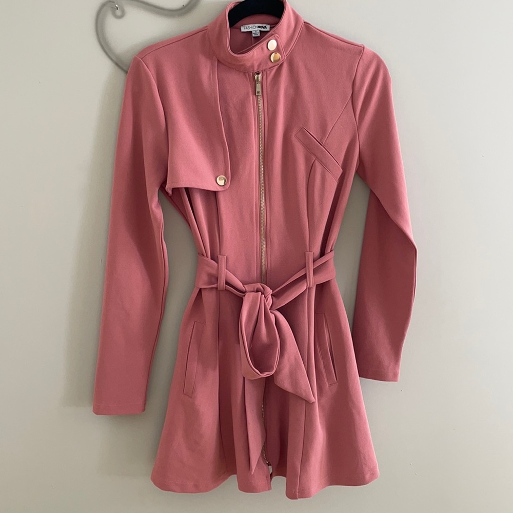 Fashion Nova zip up wrap dress
